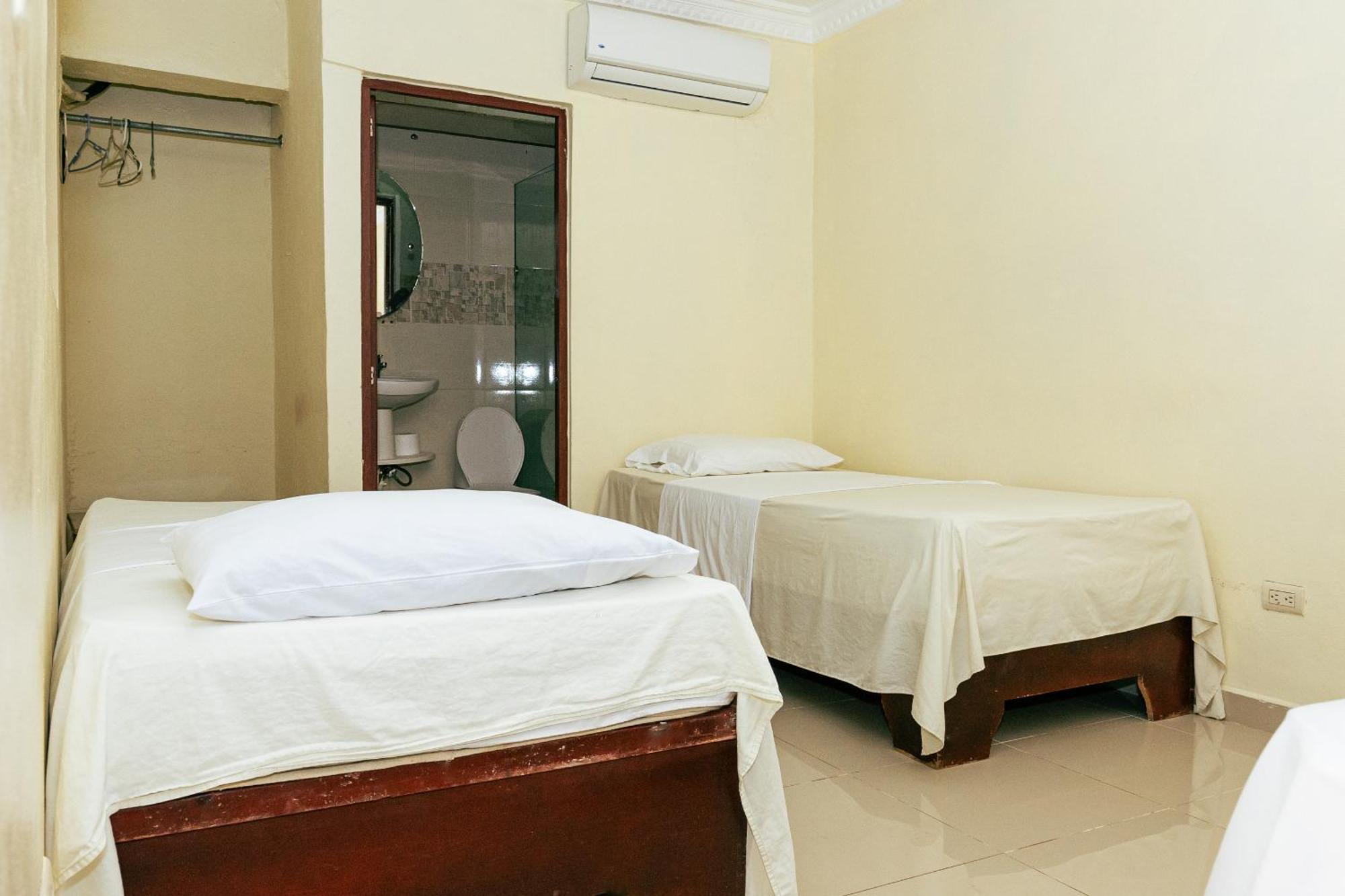 Bnb Tropical Island Aparthotel - Corales Del Sur - Santo Domingo Este Extérieur photo