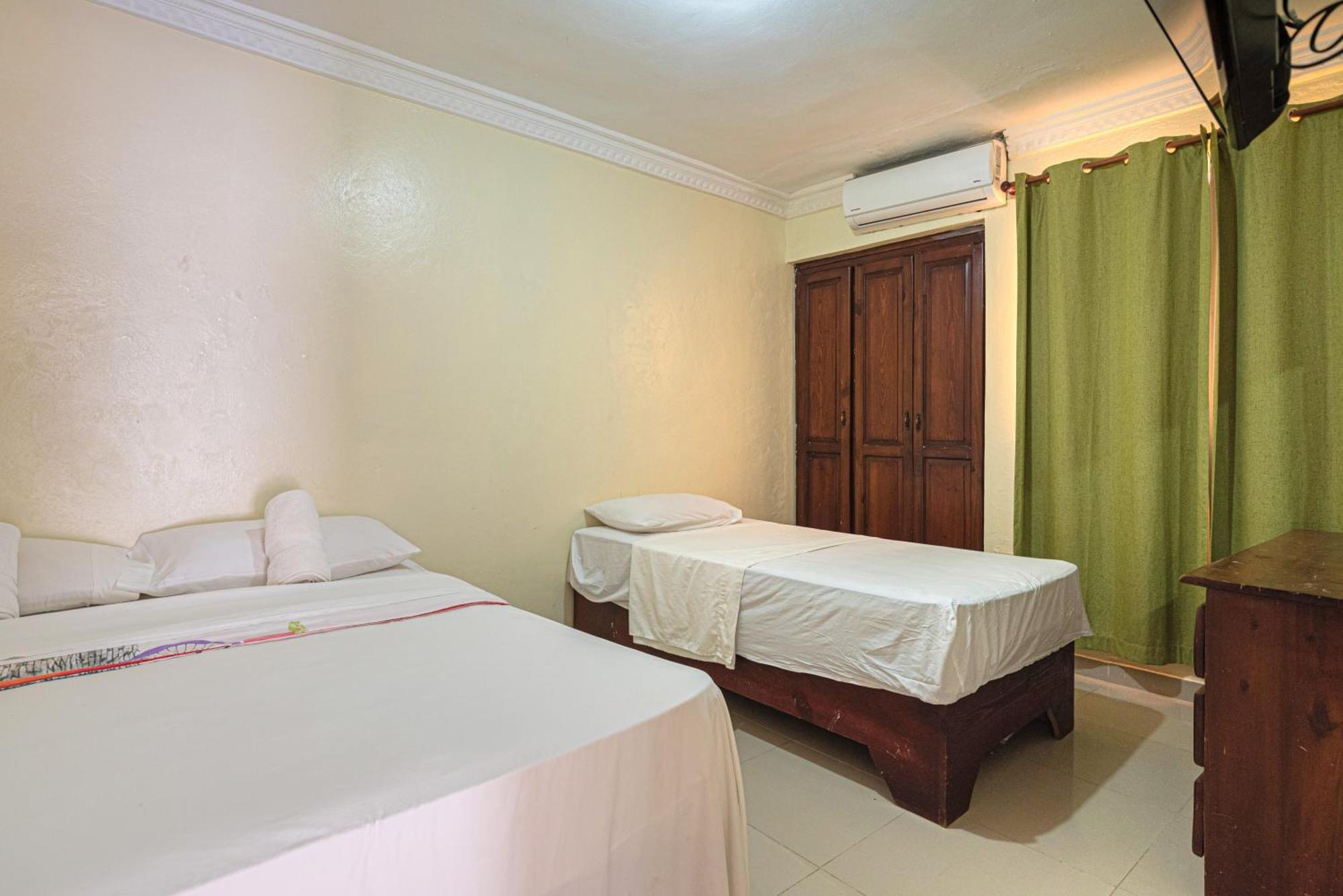 Bnb Tropical Island Aparthotel - Corales Del Sur - Santo Domingo Este Extérieur photo