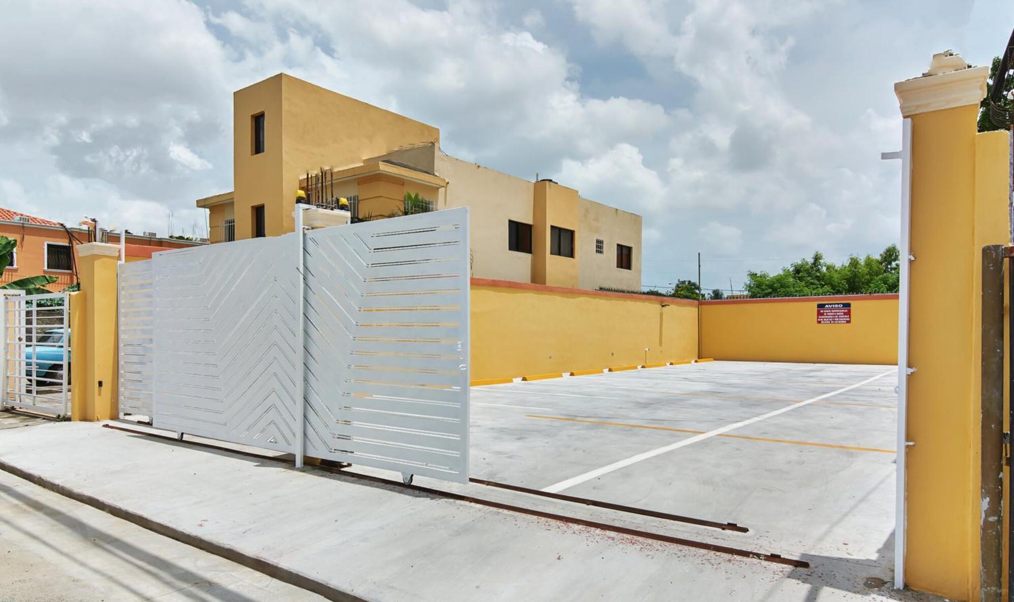 Bnb Tropical Island Aparthotel - Corales Del Sur - Santo Domingo Este Extérieur photo