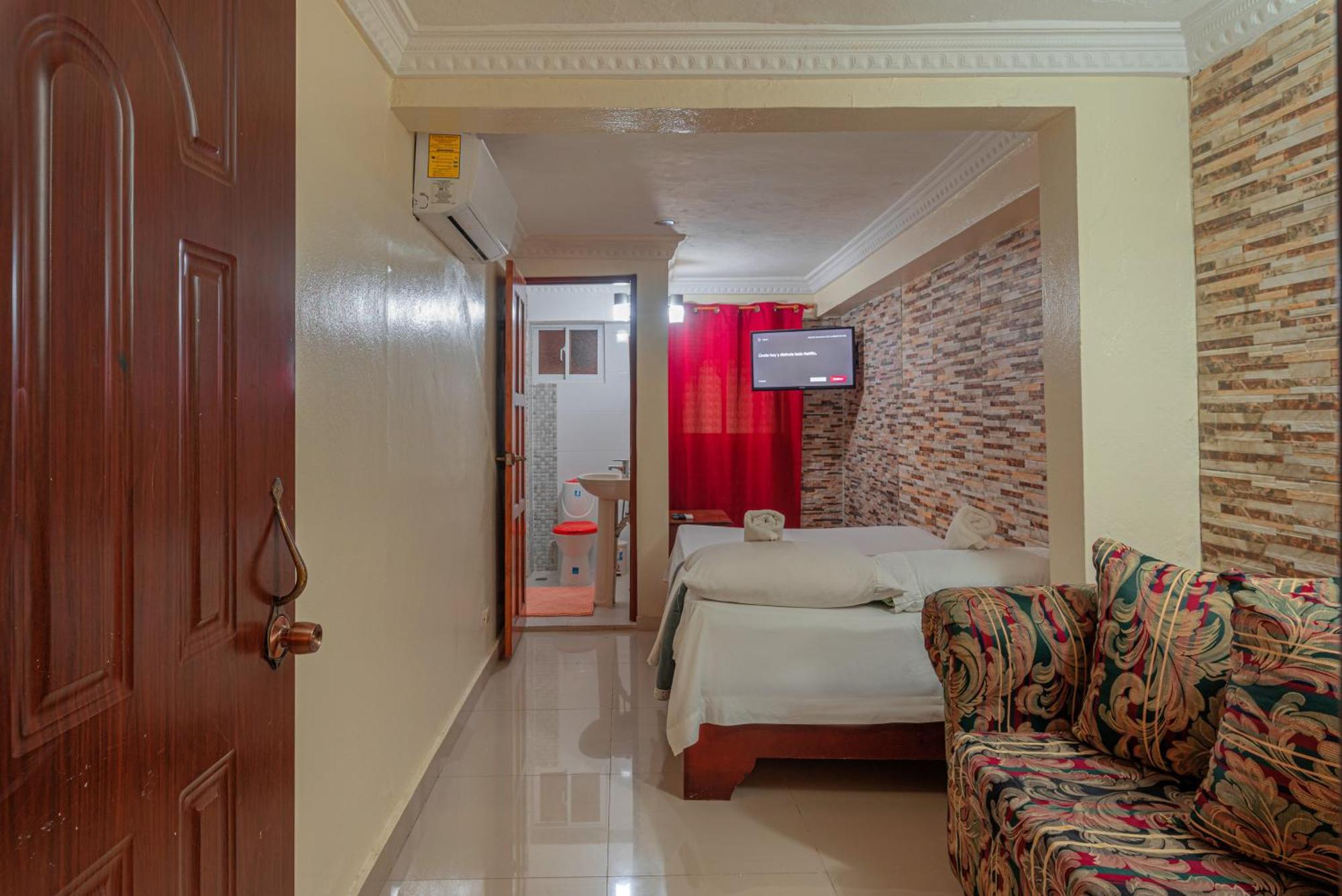 Bnb Tropical Island Aparthotel - Corales Del Sur - Santo Domingo Este Extérieur photo